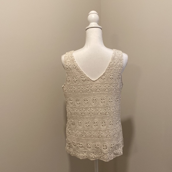 Women’s US Size 10 Sleeveless Crocheted Shirt in Off-White by Burton of … - Picture 5 of 7